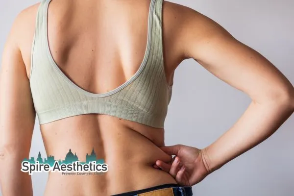 Learn how to reduce and remove love handles City of London Call our team today!